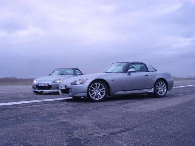 s2000_02_1.jpg