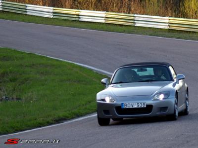 s2000_h1.jpg