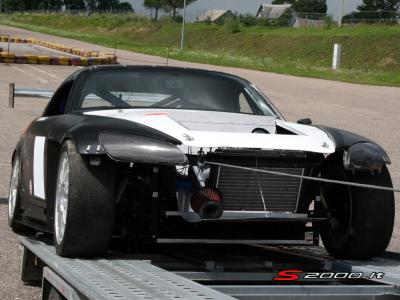 s2000_003.jpg